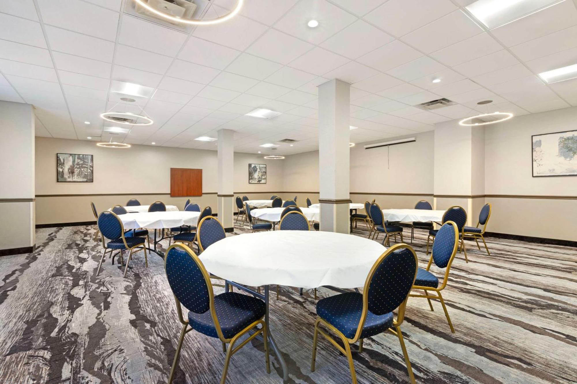 Best Western Savannah Airport Inn & Suites Pooler Exterior foto