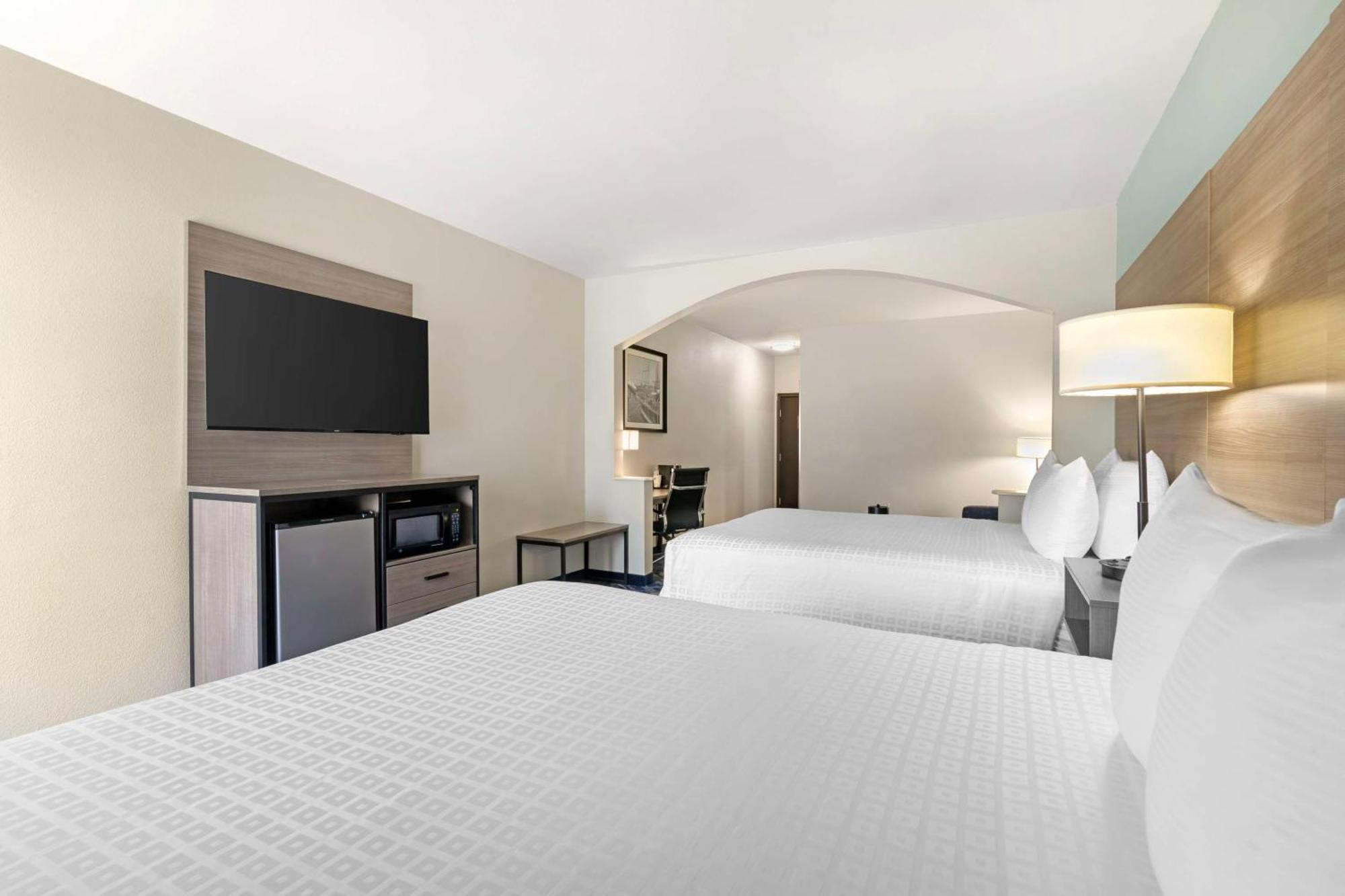 Best Western Savannah Airport Inn & Suites Pooler Exterior foto