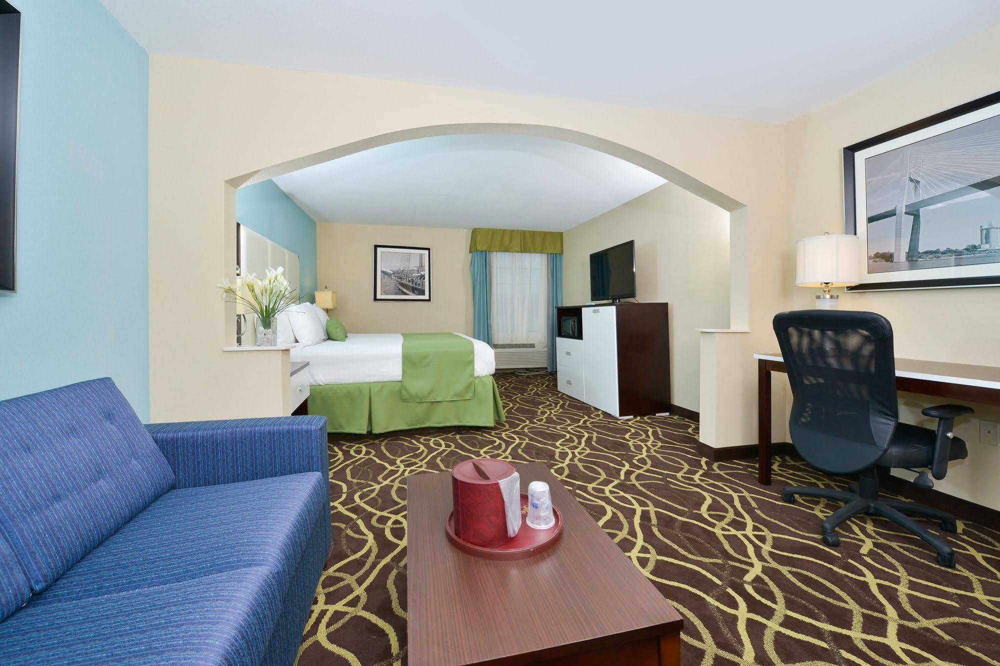 Best Western Savannah Airport Inn & Suites Pooler Exterior foto